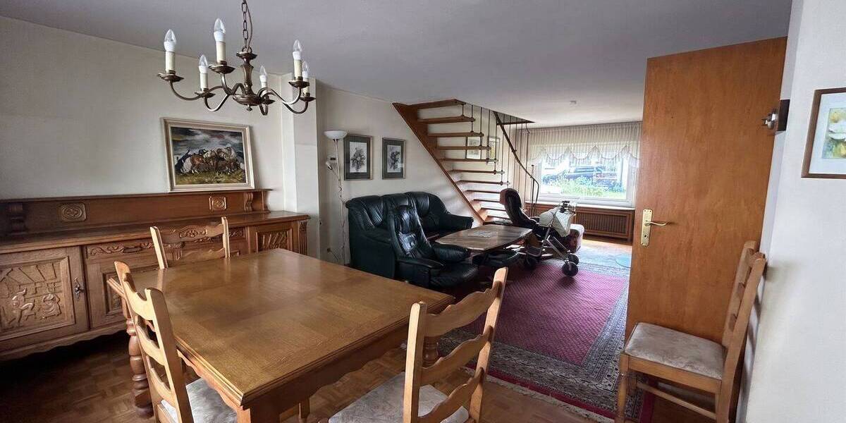 Mehrfamilienhaus, Wohnhaus Pirmasens Innenstadt - 6 Zimmer, 169 m&sup2;, 140.000&euro; | Angebot:26929907