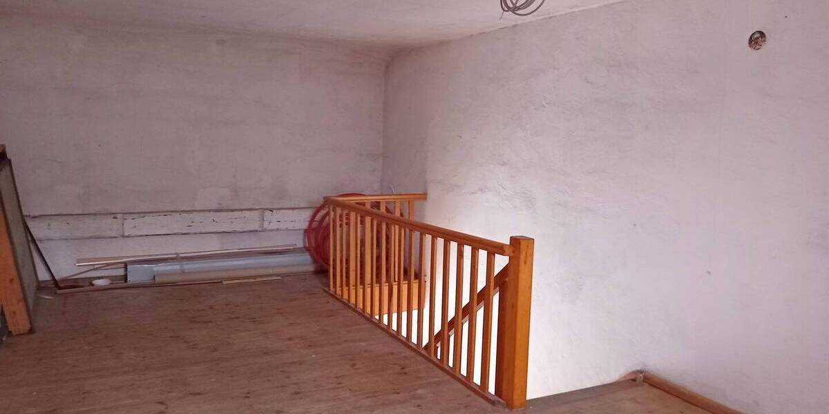 Einfamilienhaus Nanzdietschweiler - 7 Zimmer, 183 m&sup2;, 99.000&euro; | Angebot:26219796