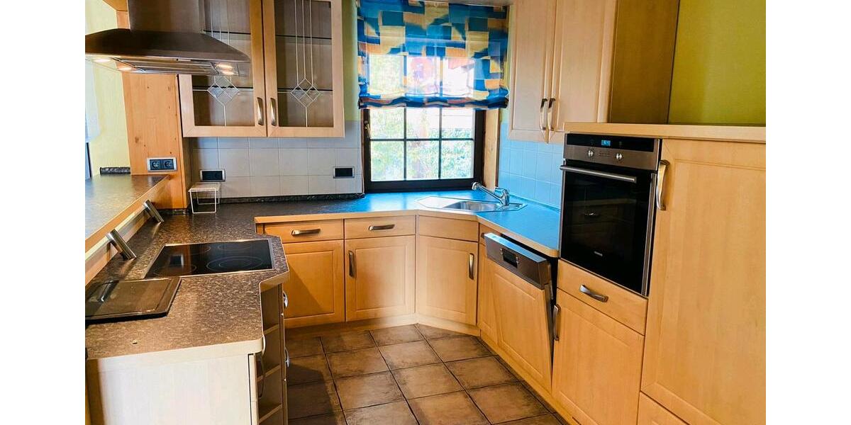 Einfamilienhaus Weilerbach - 8 Zimmer, 226 m&sup2;, 1.900&euro; | Angebot:25307721