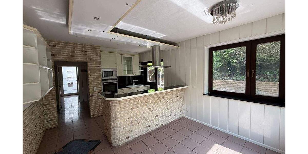 Einfamilienhaus Saarbrücken Alt-Saarbrücken - 6 Zimmer, 200 m&sup2;, 475.000&euro; | Angebot:25730153