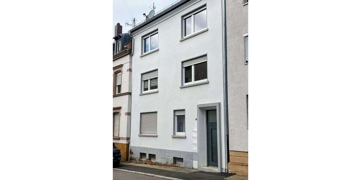 Einfamilienhaus Pirmasens - 7 Zimmer, 226 m&sup2;, 275.000&euro; | Angebot:23428135