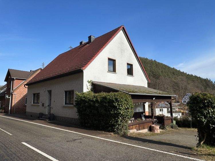 Einfamilienhaus Lemberg / Salzwoog Salzwoog - 7 Zimmer, 160 m&sup2;, 180.000&euro; | Angebot:25664793