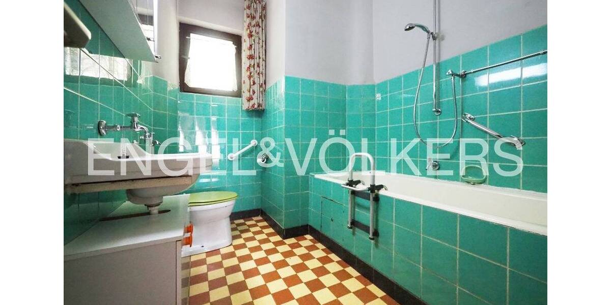 Einfamilienhaus St. Ingbert Rentrisch - 5 Zimmer, 124 m&sup2;, 149.000&euro; | Angebot:25675553