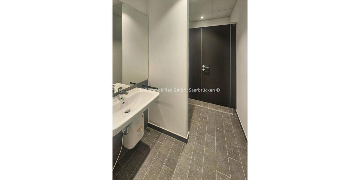 Gewerbeobjekt Saarbrücken - 2.160&euro; | Angebot:23904885