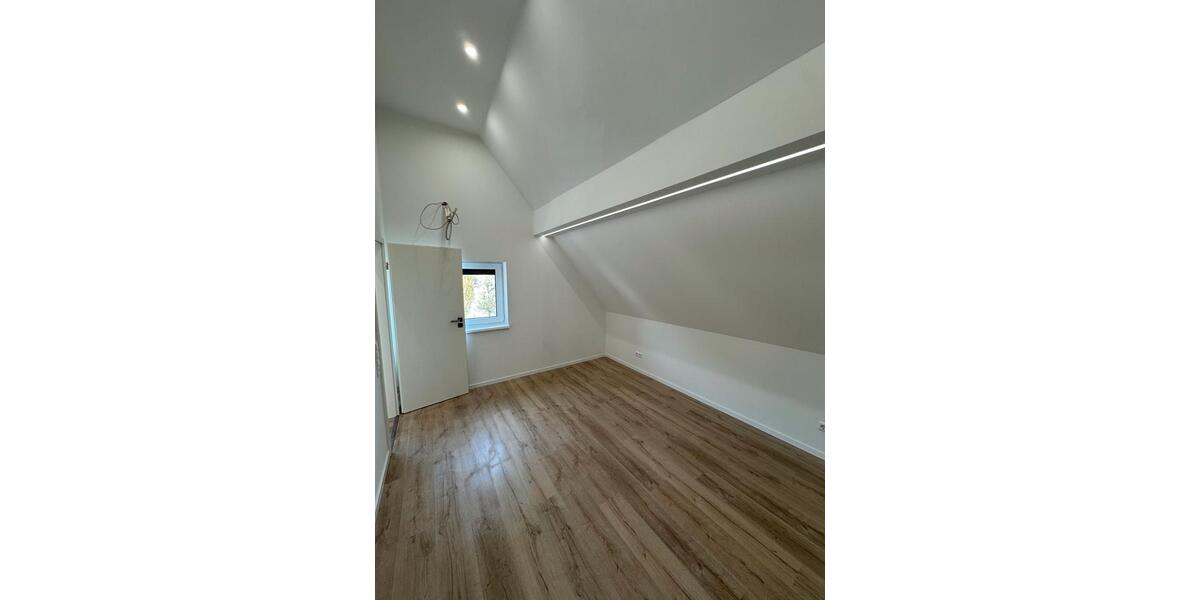 Einfamilienhaus Waldmohr - 4 Zimmer, 110 m&sup2;, 395.000&euro; | Angebot:25894723