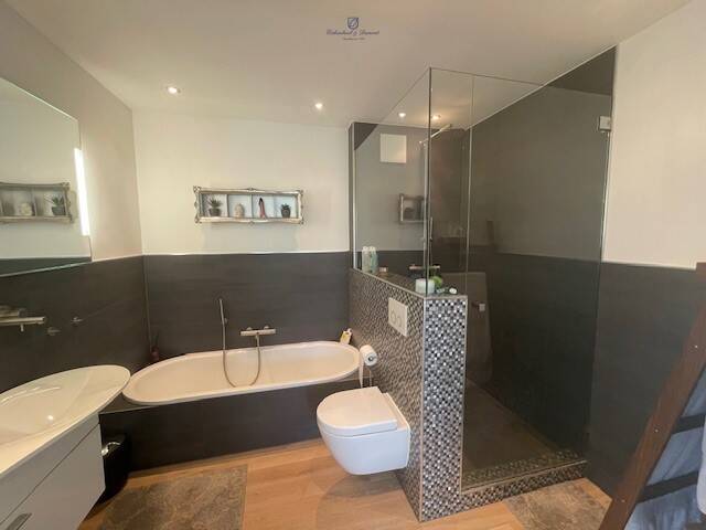 Etagenwohnung Saarbrücken / Am Homburg St Johann - 4 Zimmer, 117 m&sup2;, 450.000&euro; | Angebot:25697929