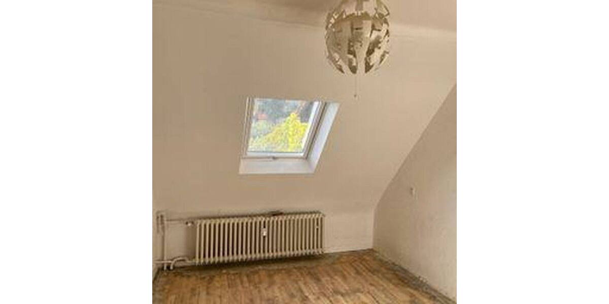 Etagenwohnung Saarbrücken Brebach-Fechingen - 4 Zimmer, 70 m&sup2;, 129.000&euro; | Angebot:26343959