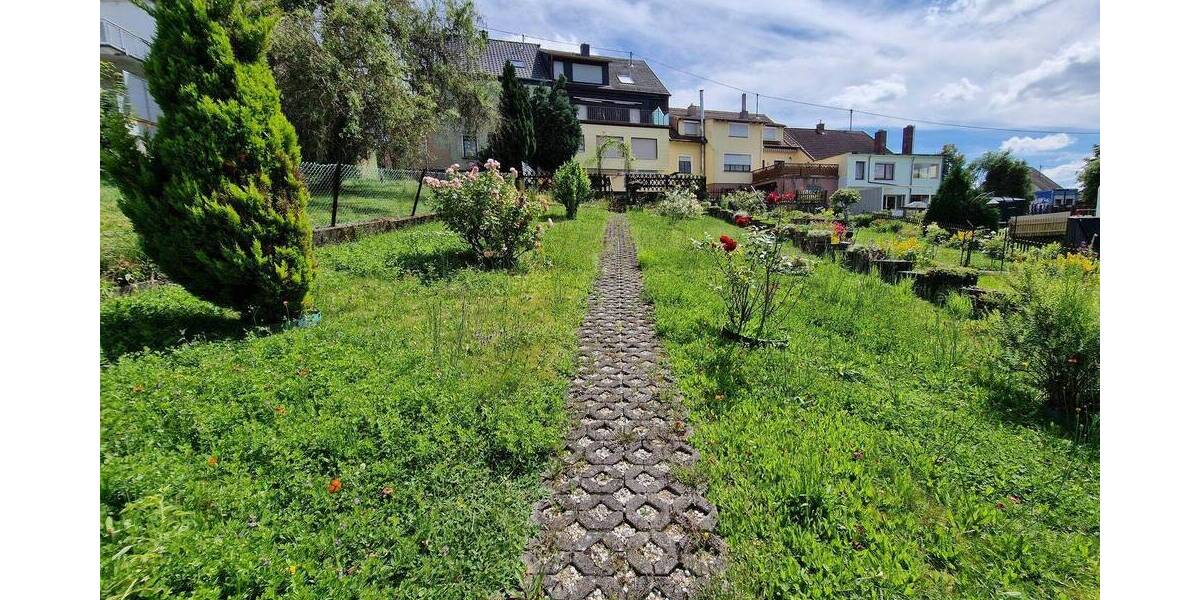 Mehrfamilienhaus, Wohnhaus Neunkirchen Münchwies - 8 Zimmer, 199.000&euro; | Angebot:26176363