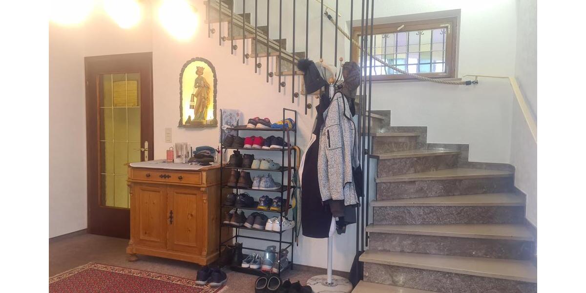 Großzügiges topgepflegtes 1- bis 2-Familienhaus in bester Wohnlage von Bexbach - Einfamilienhaus Bexbach | Angebot:21451183