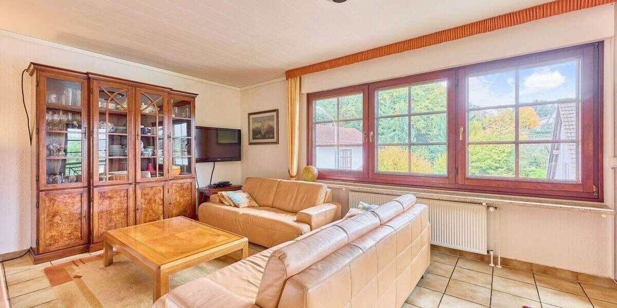 Einfamilienhaus Zweibrücken Rimschweiler - 7 Zimmer, 153 m&sup2;, 445.000&euro; | Angebot:25691369