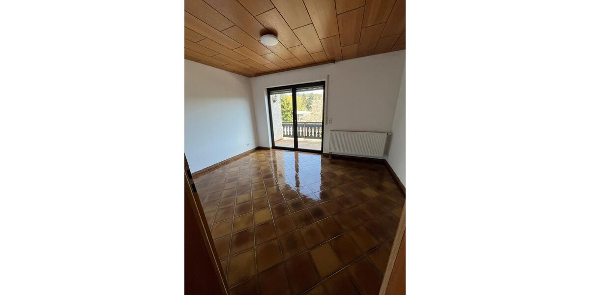 Etagenwohnung Bechhofen - 4.5 Zimmer, 85 m&sup2;, 700&euro; | Angebot:26425910