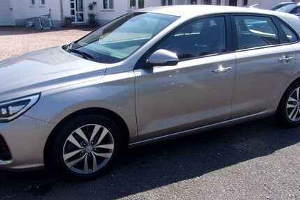 Hyundai i30 73.400 km 13.900 &euro; Bruchmühlbach 66892