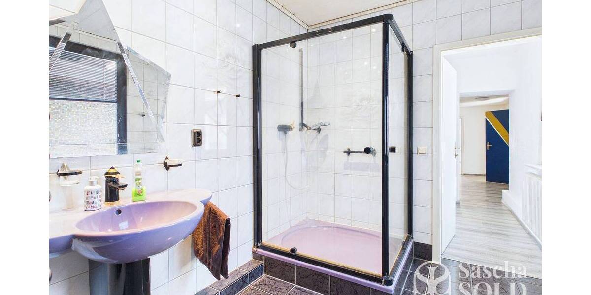 Zwei Wohnungen in zentraler Lage von St. Ingbert - ideal für Eigennutzer und Anleger - Reihenmittelhaus Sankt Ingbert St. Ingbert | Angebot:26247879