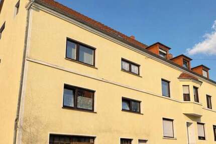 Haus Schiffweiler - 33 Zimmer, 450 m&sup2;, 698.000&euro; | Angebot:27080456