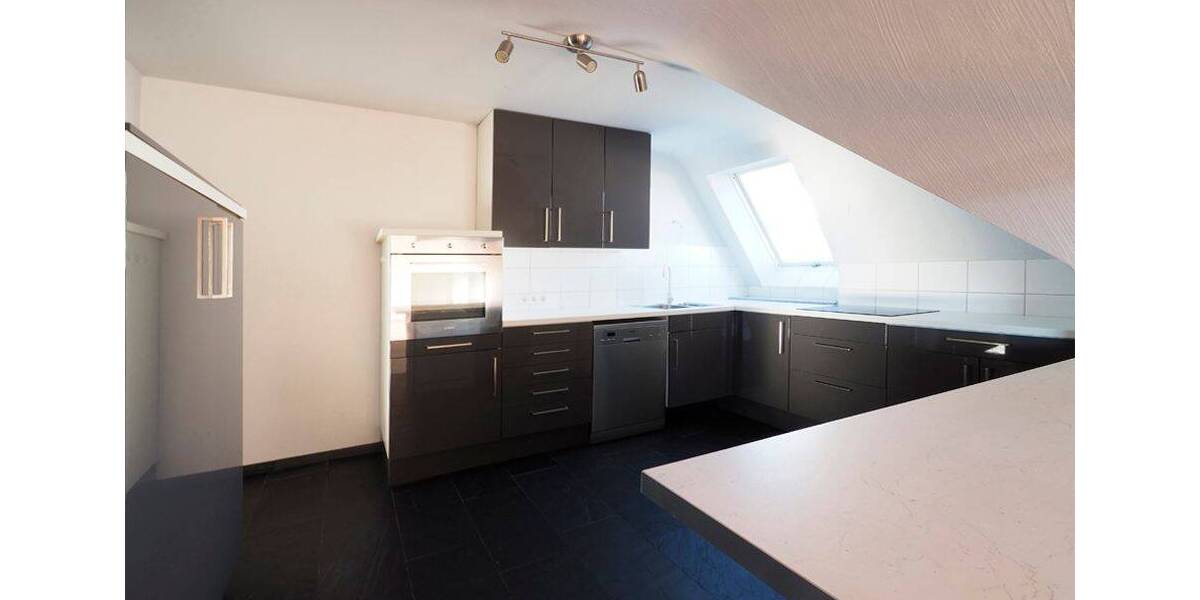 Etagenwohnung Saarbrücken Güdingen - 4 Zimmer, 140 m&sup2;, 1.250&euro; | Angebot:26154857