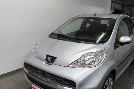 Peugeot 107 81.500 km 4.950 &euro; Saarbrücken 66121