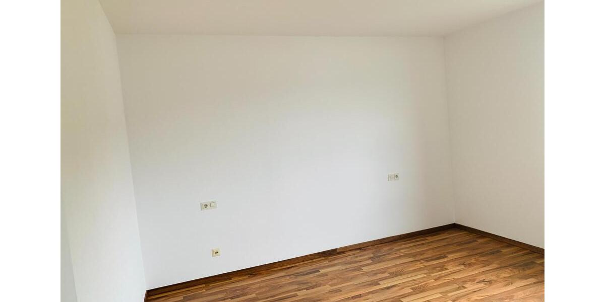 Etagenwohnung Saarbrücken St. Arnual - 3 Zimmer, 71 m&sup2;, 110.000&euro; | Angebot:25611688