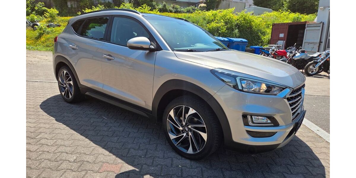 Hyundai TUCSON 70.700 km 15.999 &euro; Pirmasens 66953