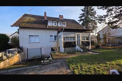 Haus Homburg - 8 Zimmer, 200 m&sup2;, 210.000&euro; | Angebot:26214338