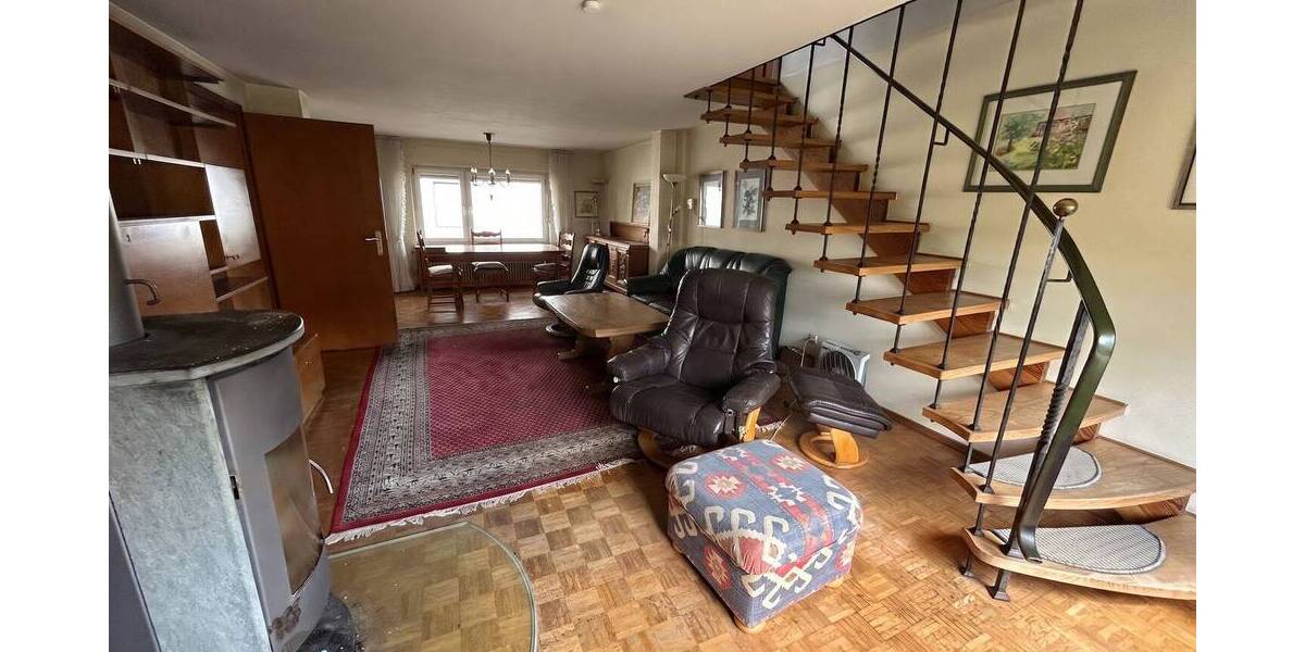 Mehrfamilienhaus, Wohnhaus Pirmasens Innenstadt - 6 Zimmer, 169 m&sup2;, 140.000&euro; | Angebot:26929907
