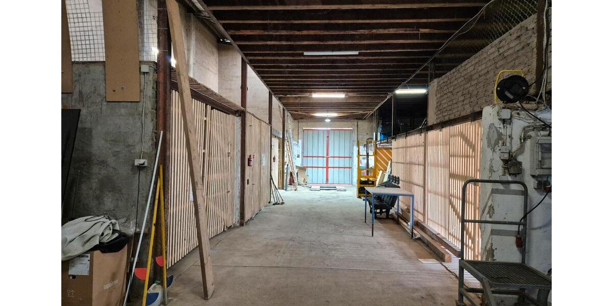 Gewerbeobjekt Saarbrücken Brebach-Fechingen - 4&euro; | Angebot:25938993