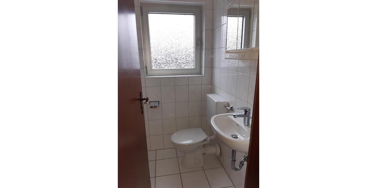 Dachgeschoßwohnung Lemberg - 1 Zimmer, 62 m&sup2;, 380&euro; | Angebot:25722634