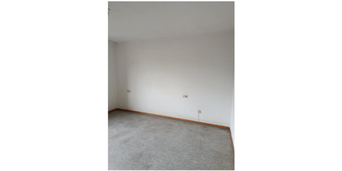 Etagenwohnung Saarbrücken St. Arnual - 2 Zimmer, 65 m&sup2;, 86.000&euro; | Angebot:25300212