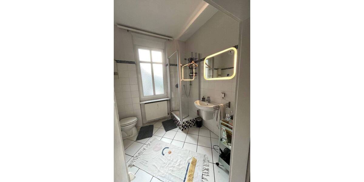 Etagenwohnung Saarbrücken Alt-Saarbrücken - 5 Zimmer, 156 m&sup2;, 1.300&euro; | Angebot:26908571