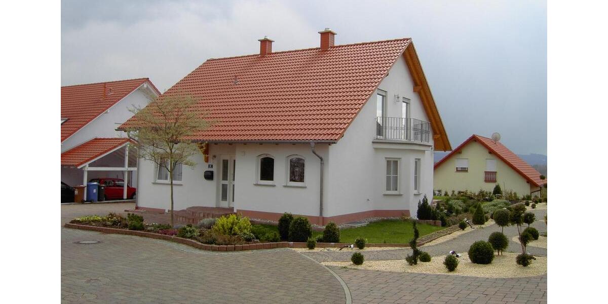 Einfamilienhaus Ramstein-Miesenbach Miesenbach - 8 Zimmer, 236 m&sup2;, 550.000&euro; | Angebot:25622981