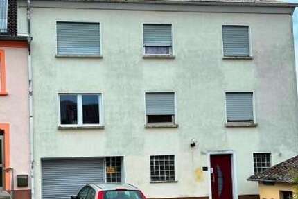 Haus Ottweiler - 6 Zimmer, 160 m&sup2;, 84.980&euro; | Angebot:25445160