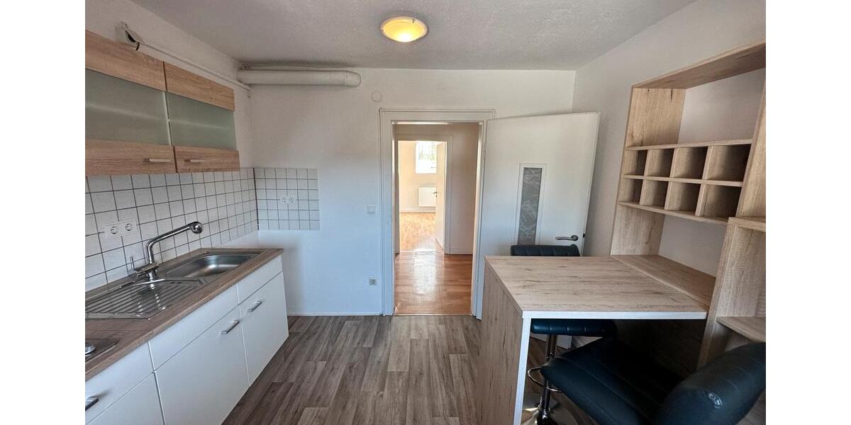 Dachgeschoßwohnung Saarbrücken Malstatt - 2 Zimmer, 71 m&sup2;, 695&euro; | Angebot:25174970