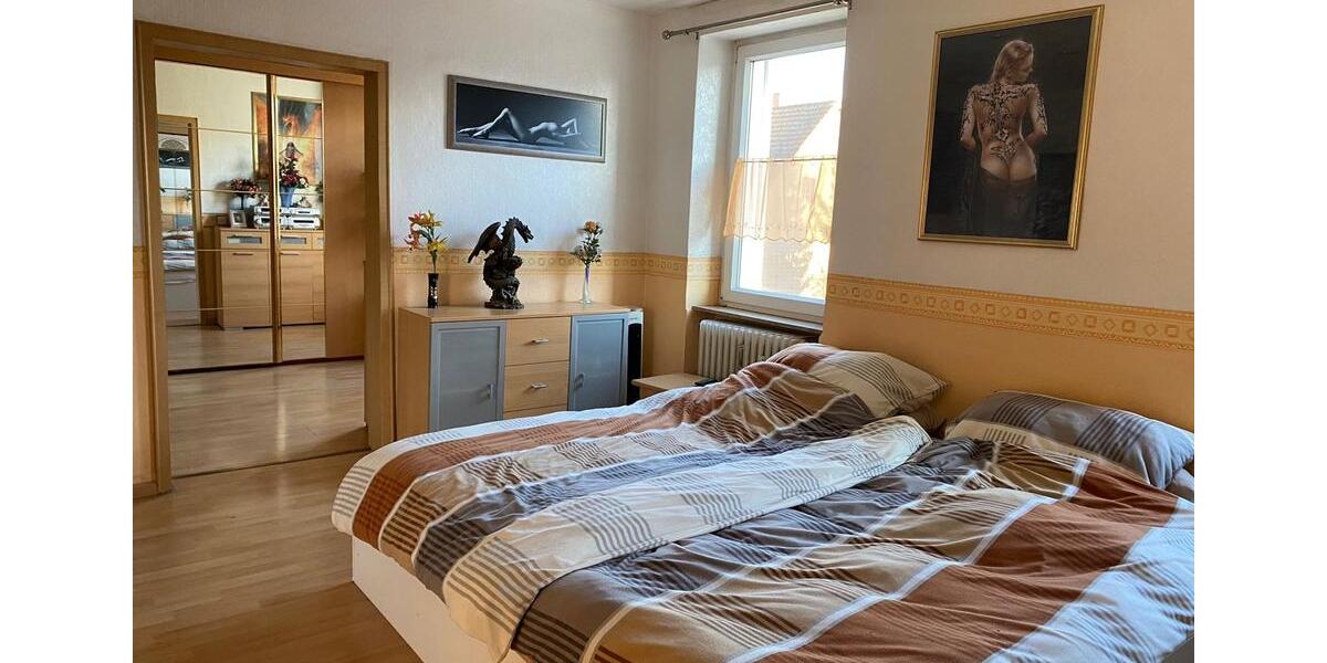 Mehrfamilienhaus, Wohnhaus Kirkel - 9 Zimmer, 189 m&sup2;, 319.000&euro; | Angebot:25811798