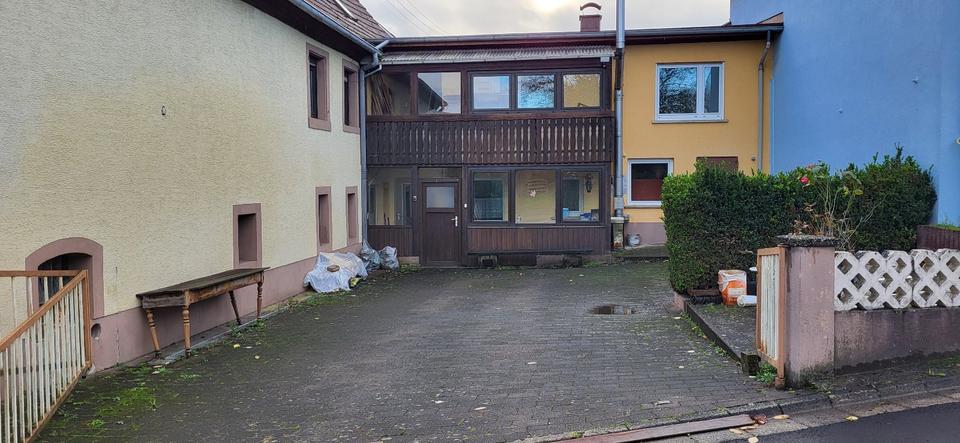 Reihenhaus Rammelsbach - 6 Zimmer, 171 m&sup2;, 78.000&euro; | Angebot:23602266