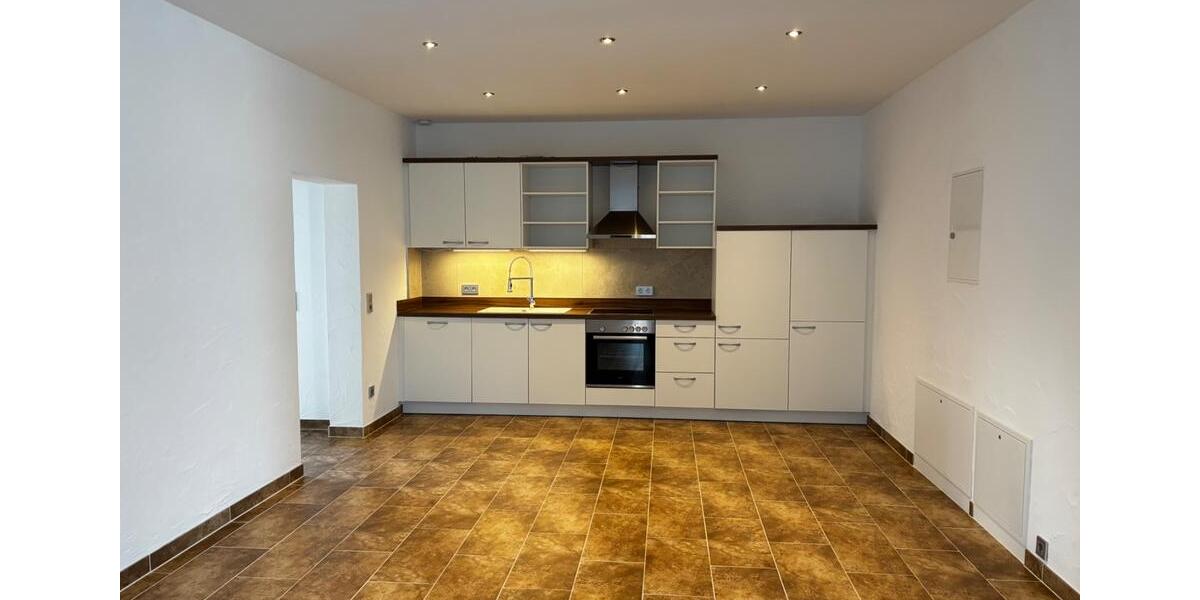 Erdgeschoßwohnung Pirmasens Niedersimten - 3 Zimmer, 125 m&sup2;, 850&euro; | Angebot:25918964