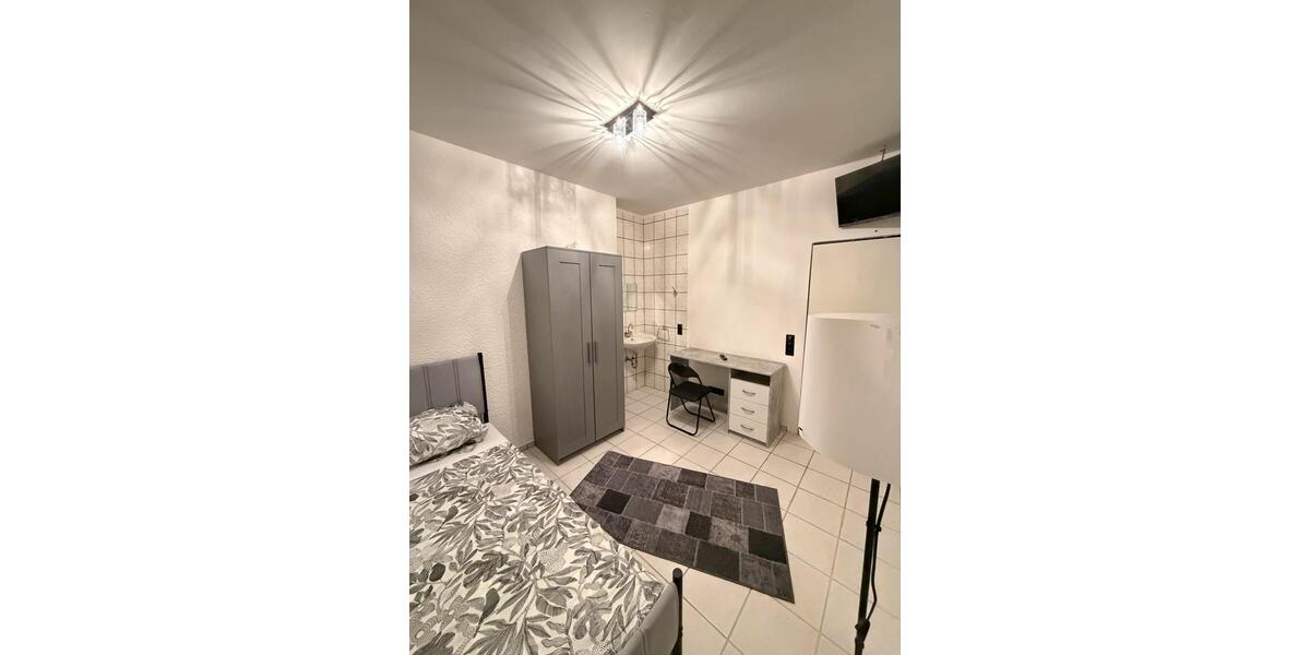 Etagenwohnung Saarbrücken Eschberg - 1 Zimmer, 15 m&sup2;, 430&euro; | Angebot:25998933