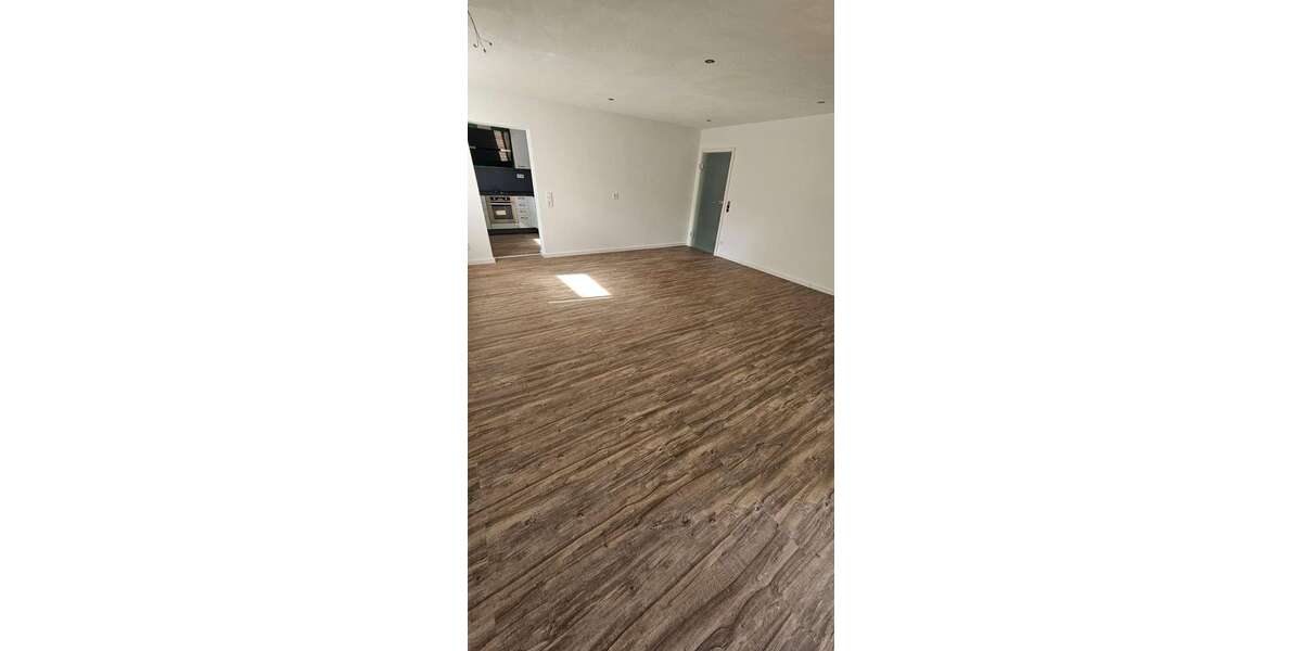 Etagenwohnung Neunkirchen - 4 Zimmer, 93 m&sup2;, 270.000&euro; | Angebot:27125386