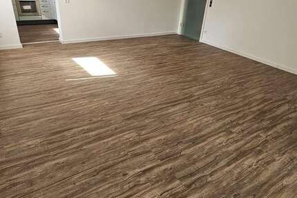 Wohnung Neunkirchen - 4 Zimmer, 93 m&sup2;, 270.000&euro; | Angebot:27125386