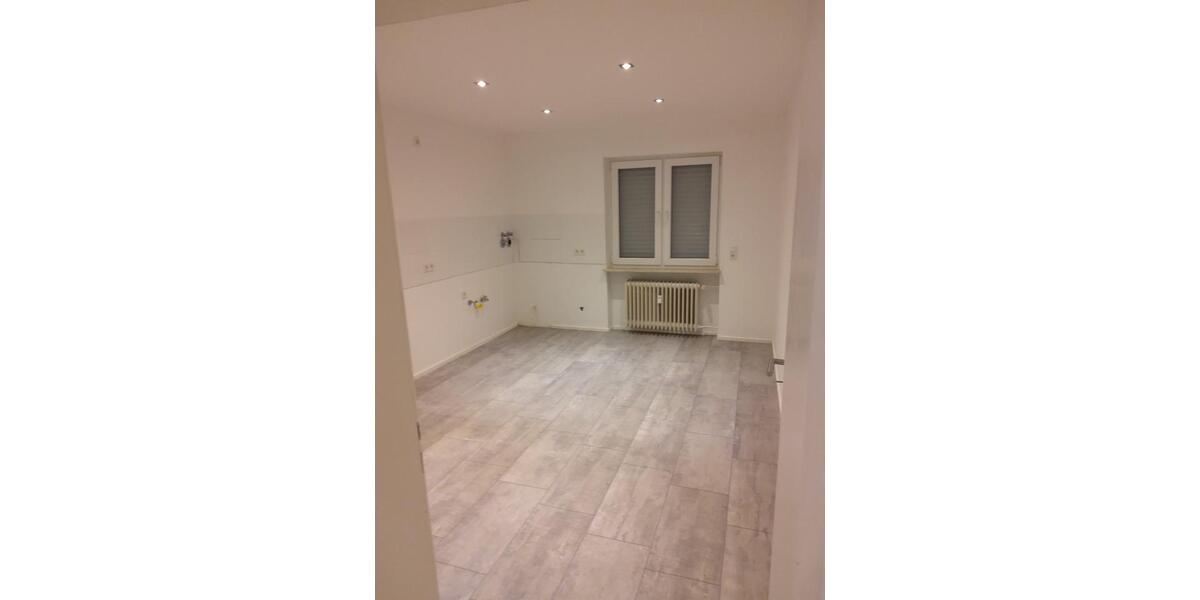 Etagenwohnung Saarbrücken Scheidt - 3 Zimmer, 93 m&sup2;, 650&euro; | Angebot:24148930