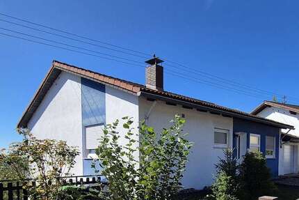 Haus Bexbach - 7 Zimmer, 200 m&sup2;, 260.000&euro; | Angebot:23472430