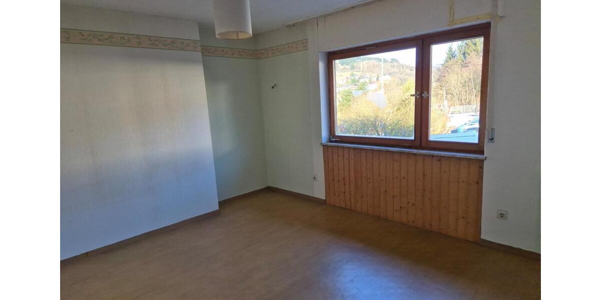 Einfamilienhaus Neunkirchen Heinitz - 5 Zimmer, 125 m&sup2;, 90.000&euro; | Angebot:25126497