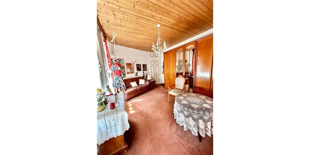 Gewerbeobjekt Neunkirchen Innenstadt - 5 Zimmer, 239.000&euro; | Angebot:25801937