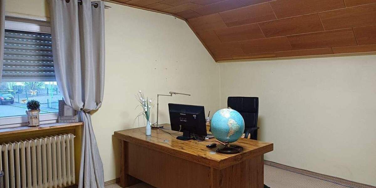 Mehrfamilienhaus, Wohnhaus Sankt Ingbert Rohrbach - 6 Zimmer, 225 m&sup2;, 345.000&euro; | Angebot:26093460