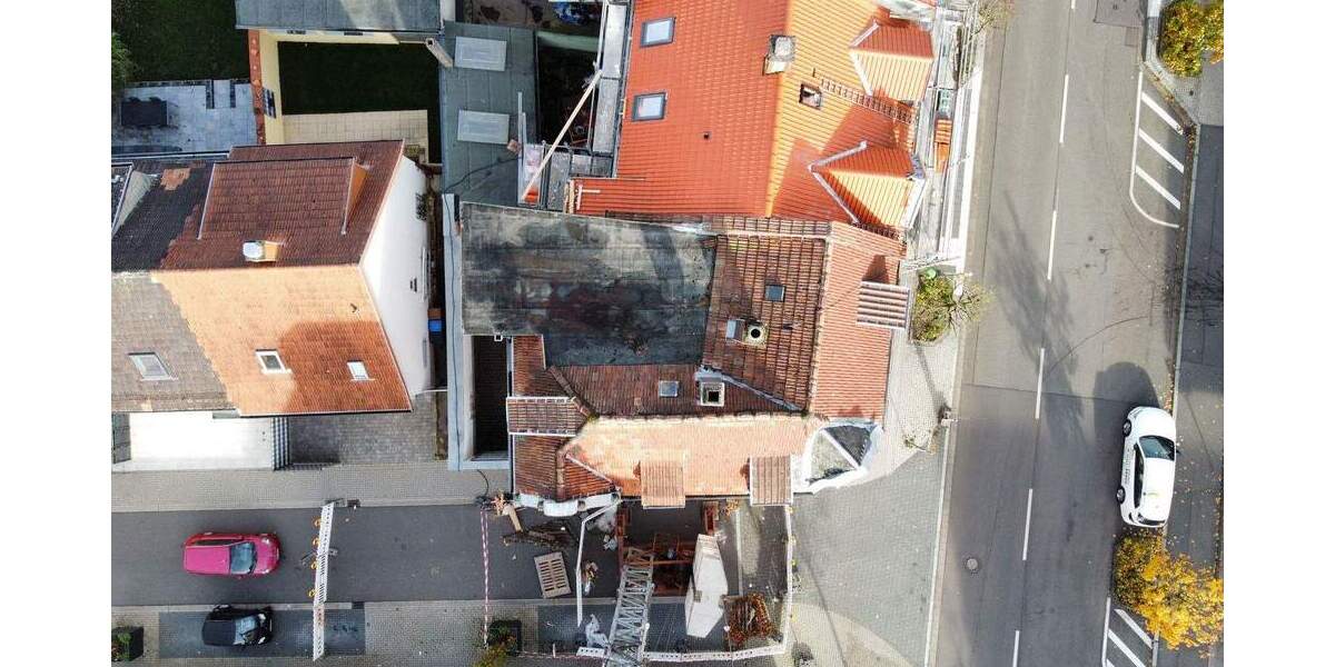 Mehrfamilienhaus, Wohnhaus Pirmasens Innenstadt - 8 Zimmer, 143 m&sup2;, 130.000&euro; | Angebot:25737879