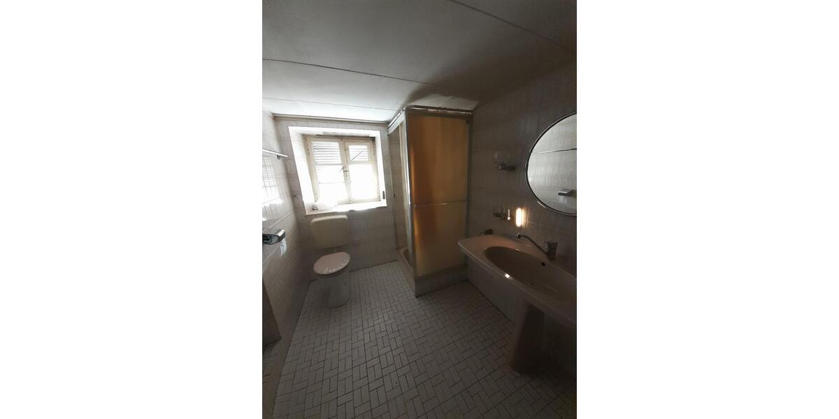 Einfamilienhaus Heusweiler - 3 Zimmer, 75 m&sup2;, 92.000&euro; | Angebot:25283380