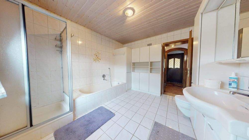 Mehrfamilienhaus, Wohnhaus Rodalben - 5 Zimmer, 141 m&sup2;, 139.000&euro; | Angebot:25802499