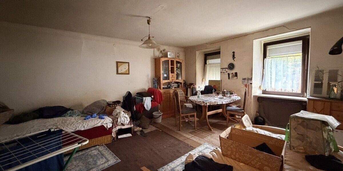 Mehrfamilienhaus, Wohnhaus Freisen Eitzweiler - 5 Zimmer, 120 m&sup2;, 49.000&euro; | Angebot:25673034