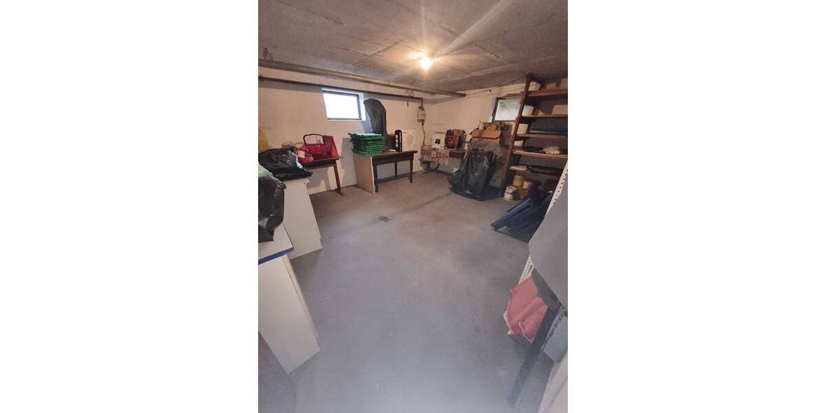 Attraktives Zweifamilienhaus in ruhiger Lage - Mehrfamilienhaus, Wohnhaus Schiffweiler Landsweiler | Angebot:26146960