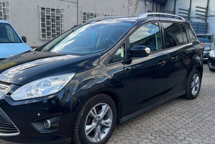 Ford Grand C-Max 106.000 km 3.900 &euro; Saarbrücken 66128