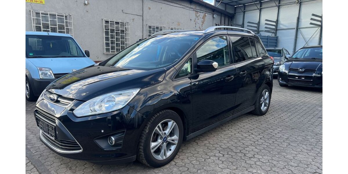 Ford Grand C-Max 106.000 km 3.900 &euro; Saarbrücken 66128