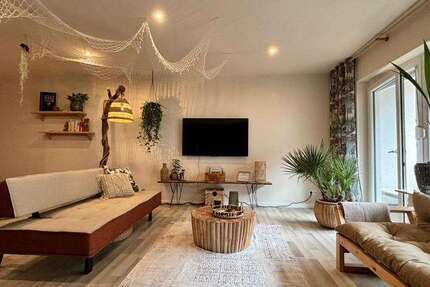 Zimmer Saarbrücken Eschberg - 1 Zimmer, 1.350&euro; | Angebot:25064224